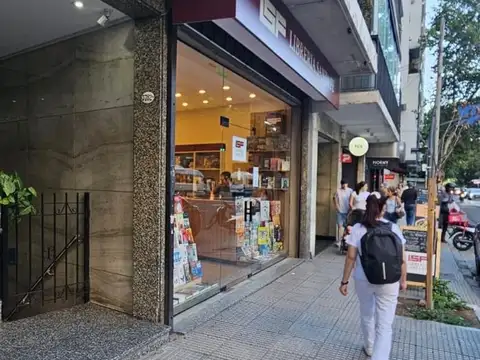 Av Santa Fe 3700