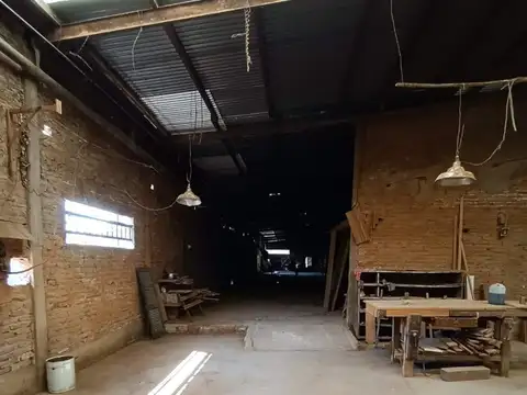 Galpon en Venta 60  mts Fondo