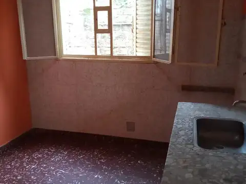 Depto Tipo Casa en Alquiler en Chilavert, $ 550.000
