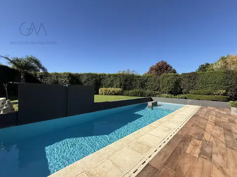 Casa en Venta de 5 dormitorios