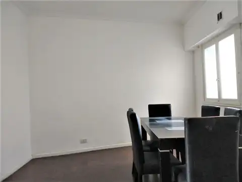 Avenida Manuel Belgrano 200