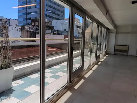 ALQUILER DE OFICINA EN SAN NICOLAS.