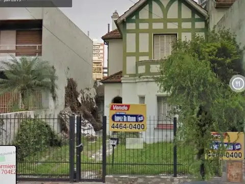 ** CASA / LOTE TIPO INGLESA IDEAL PARA CONSTRUCCION ** LOTE 8,88 X 45,55