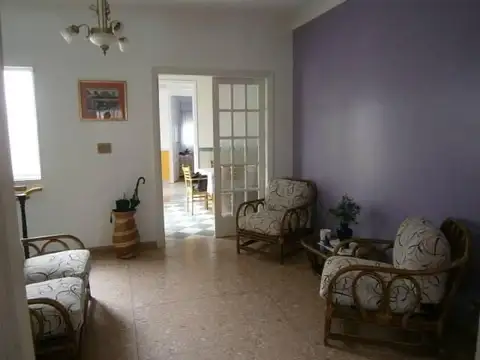Depto Tipo Casa en Venta de 4 ambientes