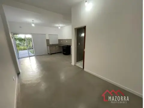 Departamento en ALQUILER - Caseros Centro