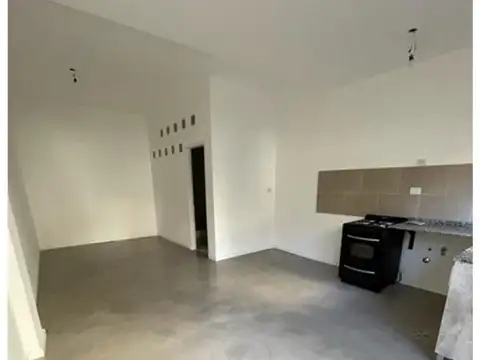 Departamento en Alquiler en Caseros, $ 530.000