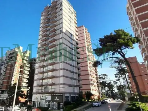 TONINAS 99 100, Piso 15