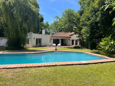 Casa en Alquiler de 3 dormitorios