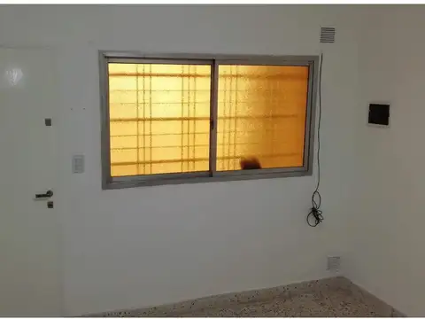 Depto Tipo Casa en Venta de 1 dormitorio
