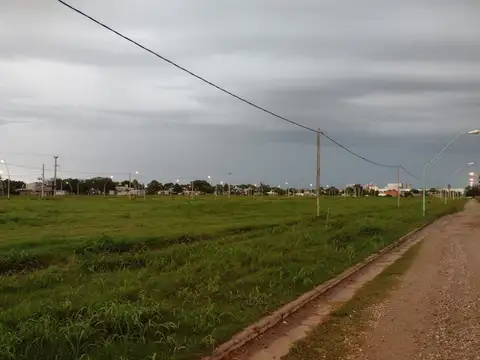 Terreno excelente Ubicacion Brisas del Lujan