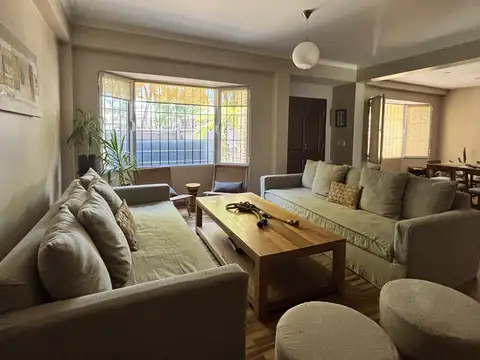 Casa 6 ambientes con 3 baños