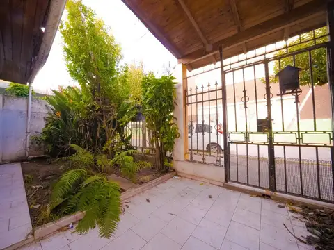 VENTA CASA 3 AMBIENTES CIUDAD MADERO