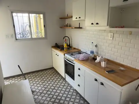 Depto Tipo Casa en Alquiler de 3 ambientes