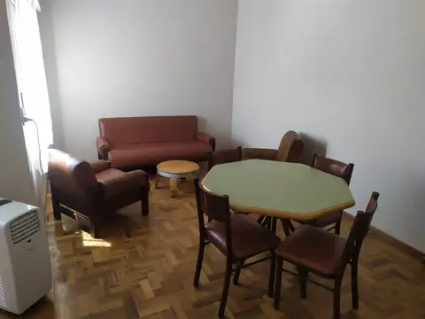 Departamento en Alquiler en Primera Seccion, $ 550.000