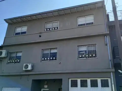 Venta excelente Ph en duplex - 3 dormitorios -