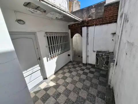 PH 3 AMBIENTES CON PATIO Y TERRAZA