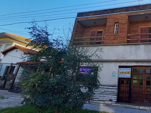 Casa PH independiente 2 plantas.