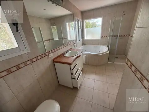 Casa en Venta en Barrancas de San José, USD 450.000