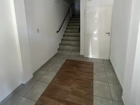 Griveo 3500, Piso 1