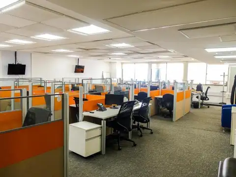Edificio Corporativo en Block con renta – Microcentro
