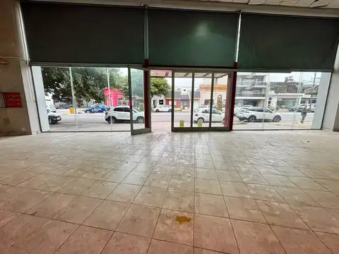 AVENIDA FACUNDO ZUVIRÍA 4900