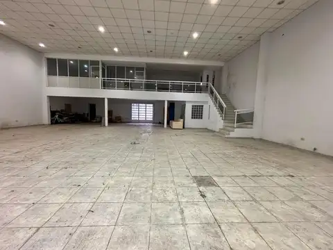 AVENIDA FACUNDO ZUVIRÍA 4900