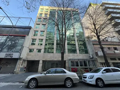 Oficina en Venta con 1 cochera