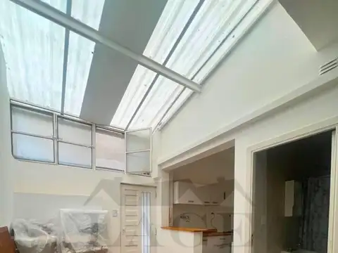 Depto Tipo Casa en Venta en Saavedra, USD 75.000