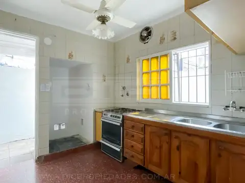 Depto Tipo Casa en Venta 65 años