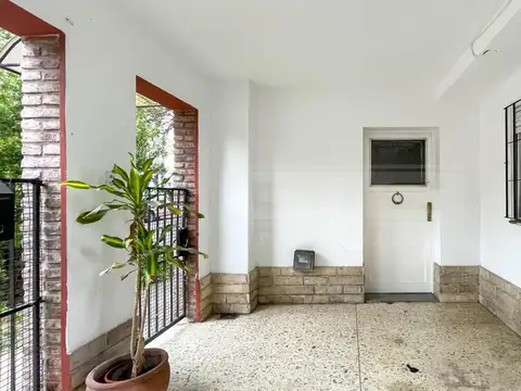 Depto Tipo Casa en Venta de 6 ambientes