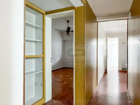 Depto Tipo Casa 6 ambientes con 2 baños