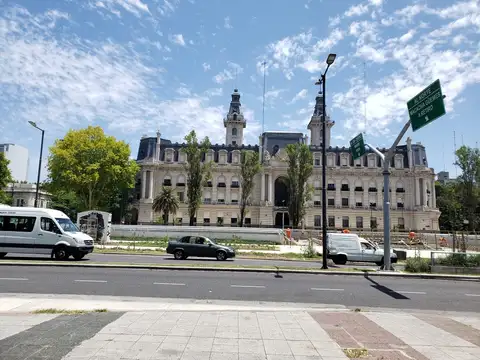 Avenida Alicia Moreau De Justo 1100, Piso 3