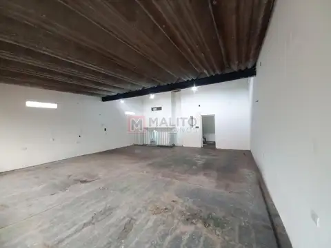 Depto Tipo Casa en Venta en Mataderos, USD 108.900