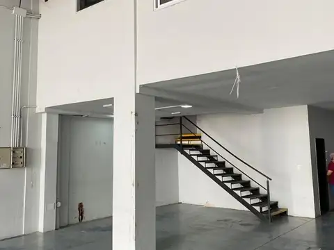 Local en Alquiler en Almagro, $ 7.600.000