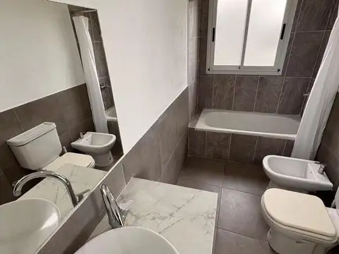 Casa en Alquiler Temporal de 4 dormitorios