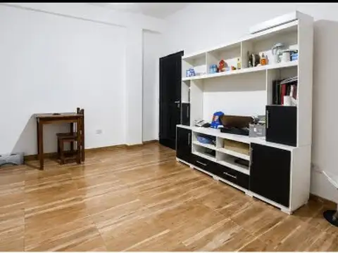 Departamento en Alquiler en Sarandi, $ 600.000