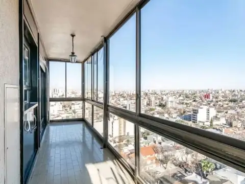 VENTA 3 AMB BALCON PANORAMICO-DEVOTO (PERMUTA)
