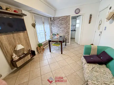 3 AMBIENTES LATERAL. PLAZA ROCHA.