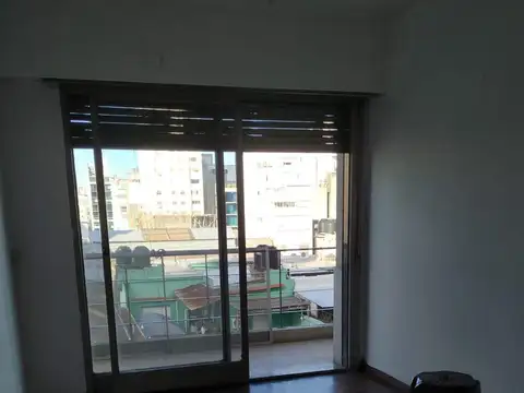 Alquiler de Departamento de Un Dormitorio con Balcón Rosario-Centro