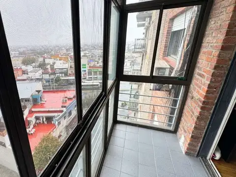 OPORTUNIDAD EXCELENTE DEPARTAMENTO C/BALCON LUMINO