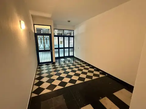 Depto Tipo Casa en Alquiler de 3 dormitorios
