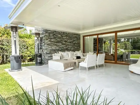 Casa en Venta de 5 dormitorios