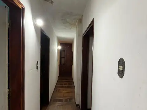 VENDO CASA TREINTA Y TRES 4 dormitorios con patio