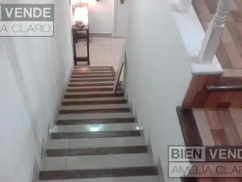 Depto Tipo Casa en Venta 15 años