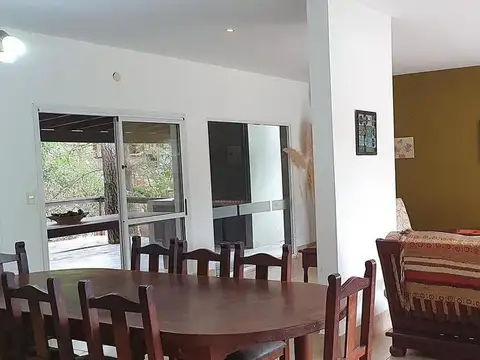 Casa en venta - 3 Dormitorios 2 Baños - Pinamar