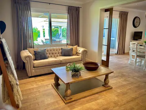 CASA EN TERRAVISTA 4 DORM Y ESCRIT. EN LOTE INTERNO FINANCIA