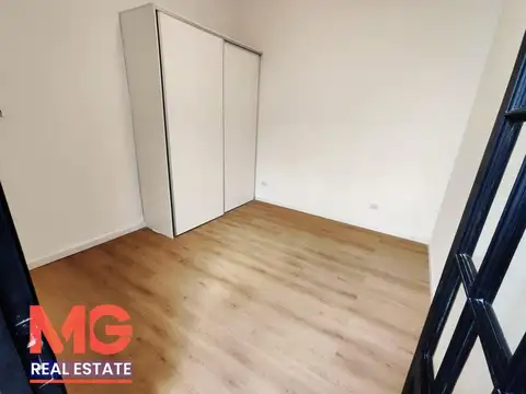VENTA PH 4 Amb Reciclado CON TERRAZA y QUINCHO PROPIO