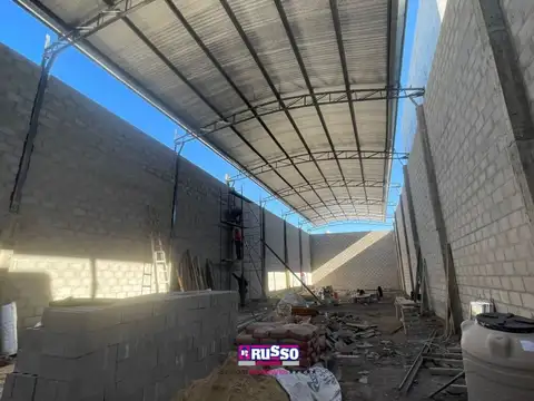 Galpon en Alquiler 42,70  mts Fondo