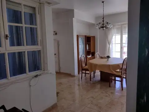 DEPARTAMENTO TRES AMBIENTES PARA CUATRO PERSONAS