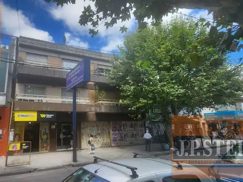 Dpto / oficina mono Ambiente 23 m² 2 Piso p/ escalera - APTO PROFESIONAL - S.Justo (Ctro)
